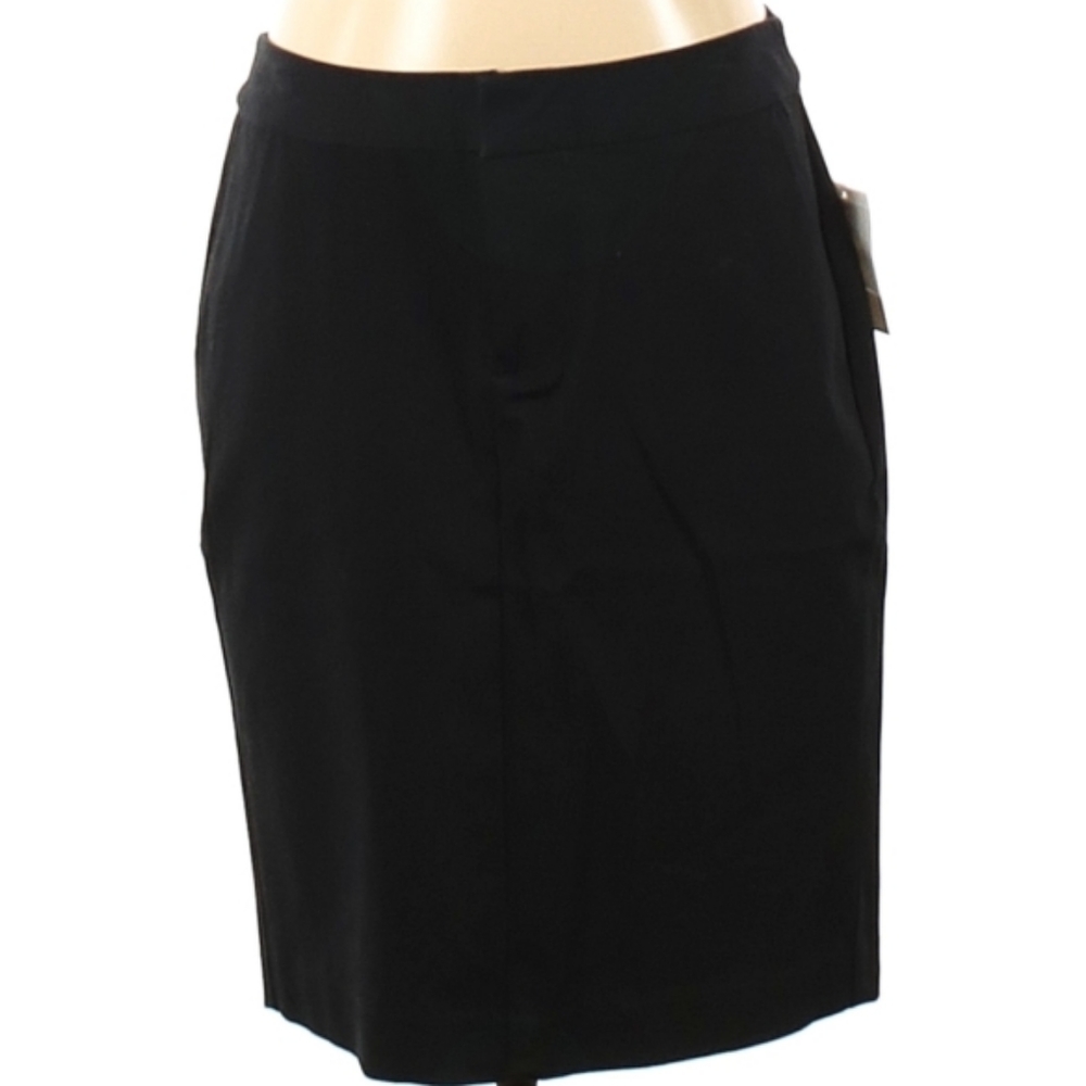 GAP Solid Black Skirt, NWT Classic Cut collection Vintage 2007